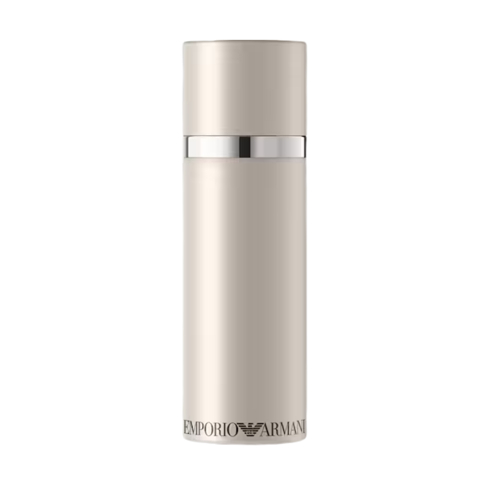Flakon perfum Armani Emporio Armani She z nutami cytrusów, gruszki, jaśminu, wanilii i migdału – elegancki zapach dla kobiet.